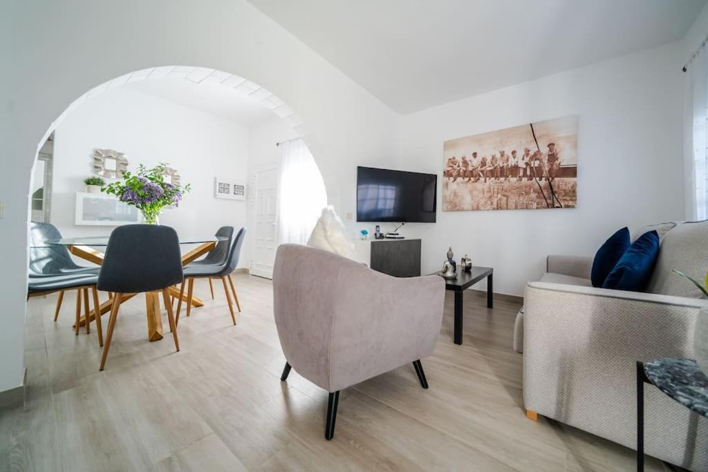 Vivienda Vacacional Efriland Frontera Exteriör bild