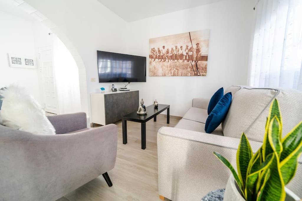 Vivienda Vacacional Efriland Frontera Exteriör bild